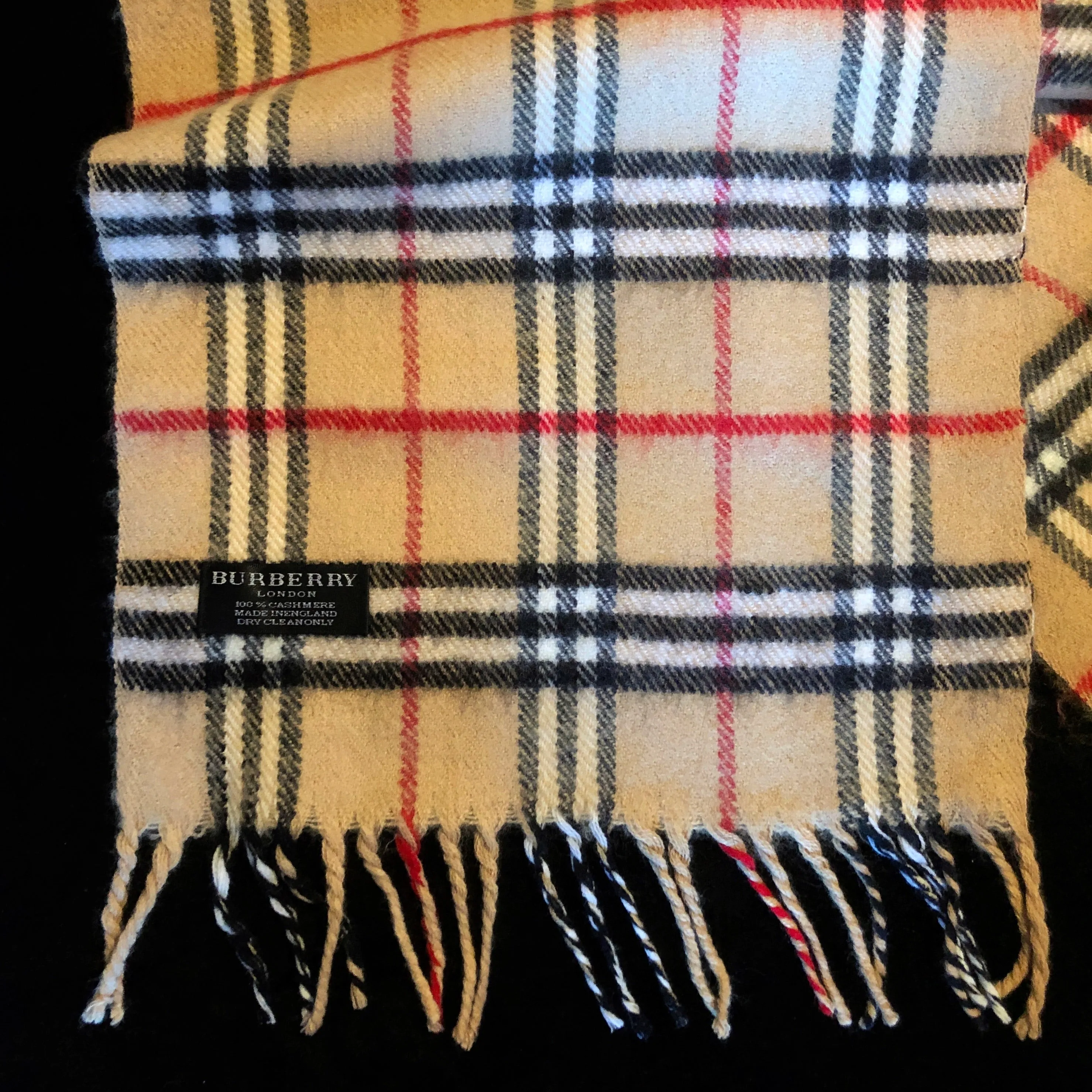 A CASHMERE BURBERRYS 90s SCARF