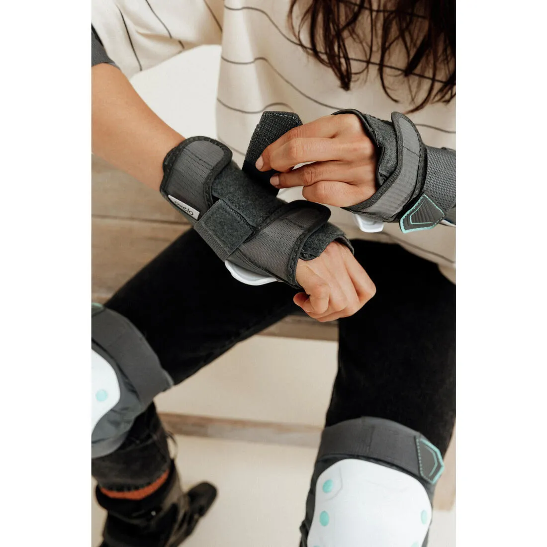 Adult 2 x 3-Piece Inline Skate Protection Set FIT500 - Grey/Peppermint