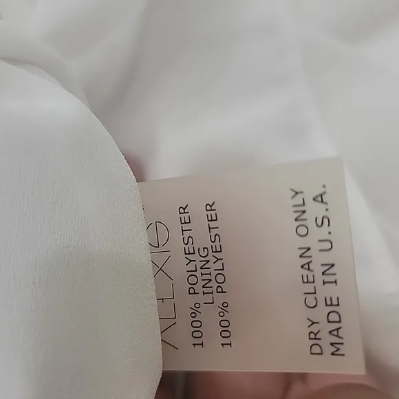 Alexis Francis white pleated embroidered white dress size Medium
