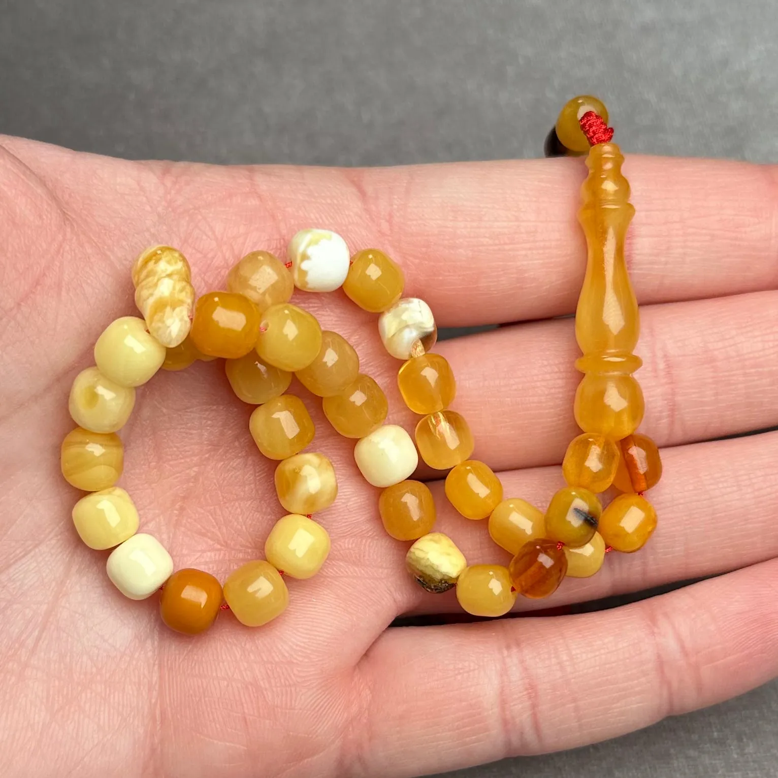 ANTIQUE AMBER MISBAHA 6,7x7mm 10,5g