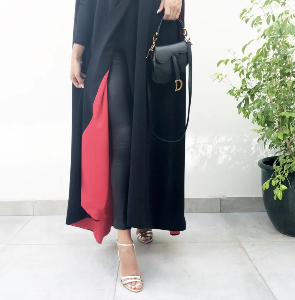 AW19 DOUBLE BREASTED GRADUATED BLACK CAPE