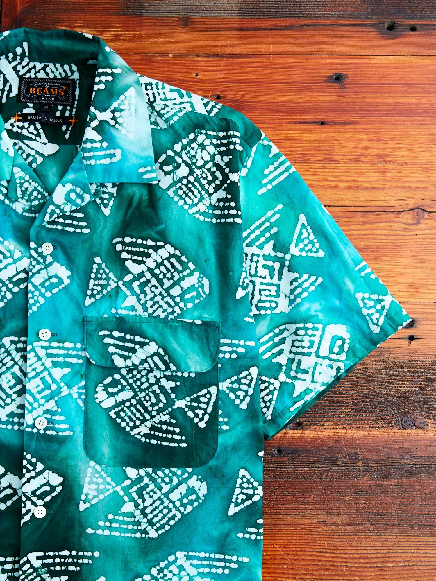 Batik Print Open Collar Shirt in Green