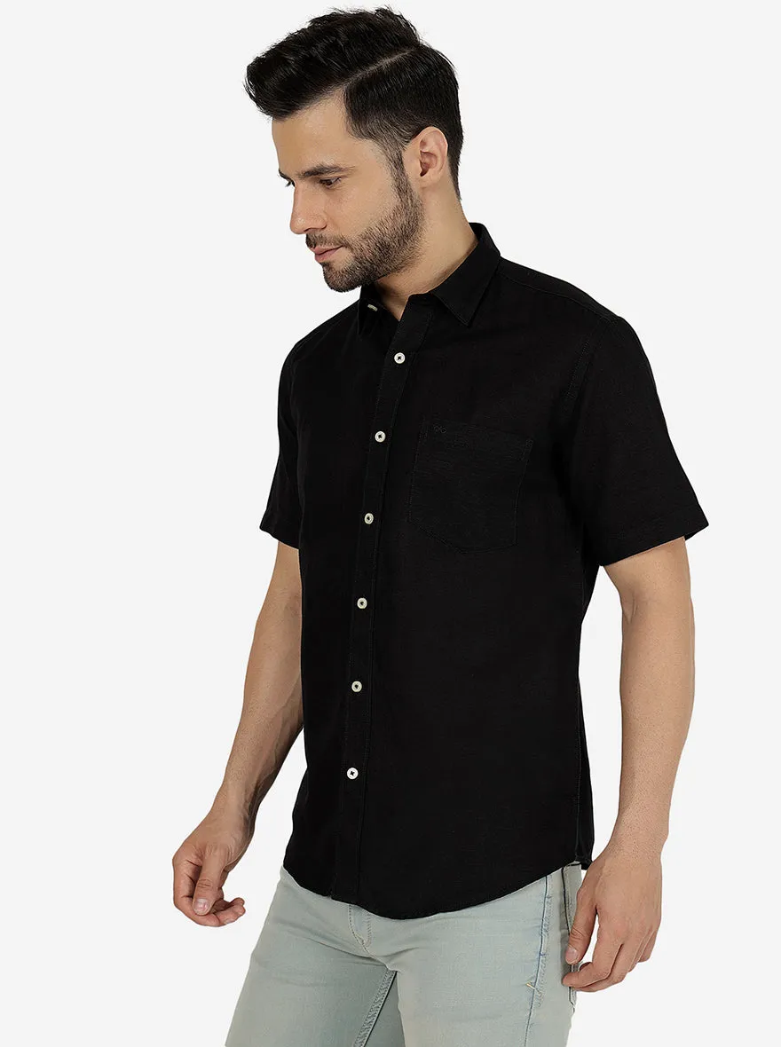 Black Solid Slim Fit Semi Casual Shirt | JadeBlue