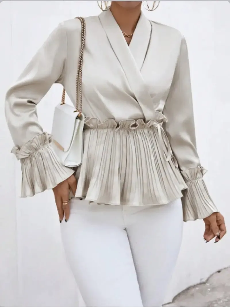 Clea - elegant satin blouse