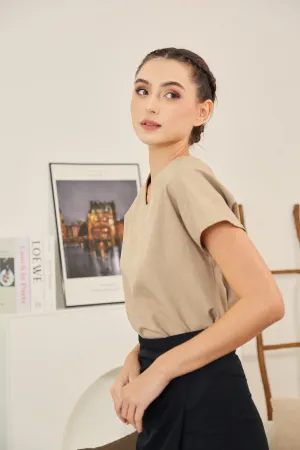 Danna V-Neck Relaxed Blouse in Desert Taupe Texture
