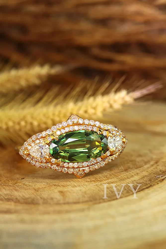 Demantoid and Diamond Slim Gondola Ring