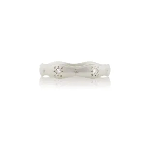 Diamond Etched Wavy Band