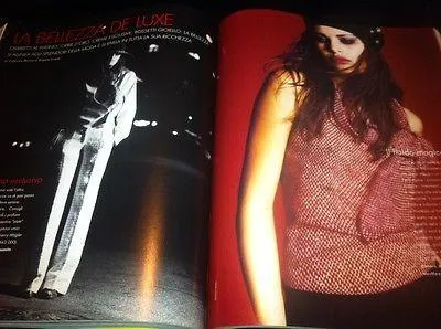 ELLE Italia December 2000 ELSA BENITEZ Christy Turlington ISABELI FONTANA Anna Mouglalis SPEARS