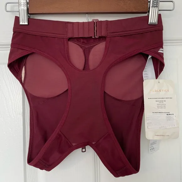 Fabletics sports bra (XXS/0-2)