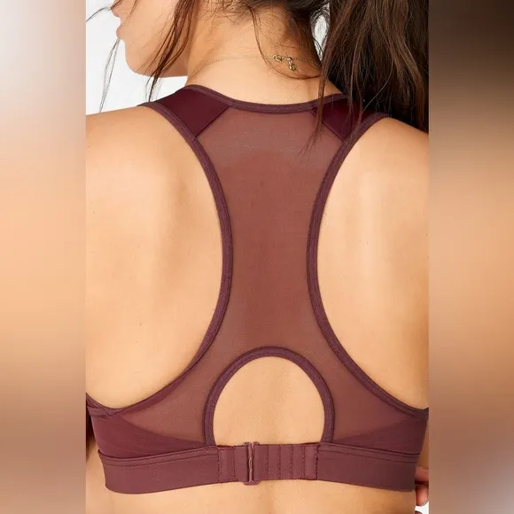 Fabletics sports bra (XXS/0-2)