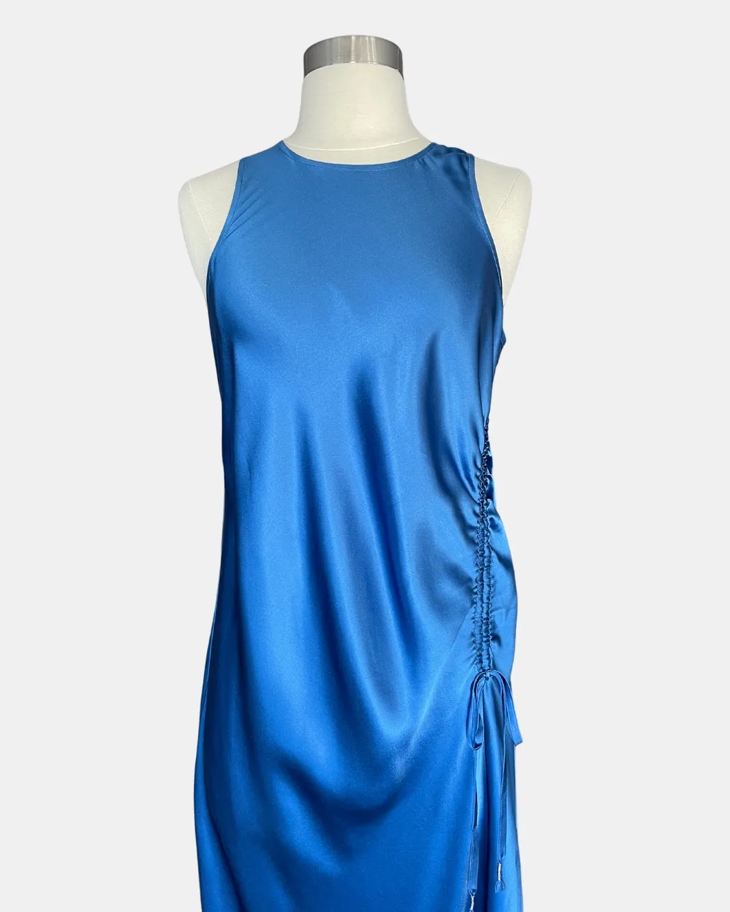 GO PULL ME IN DRESS IN CORNFLOWER