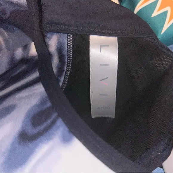Lane Bryant Livi navy/lilac underWire tie dye Sports Bra 42DD exercise workout