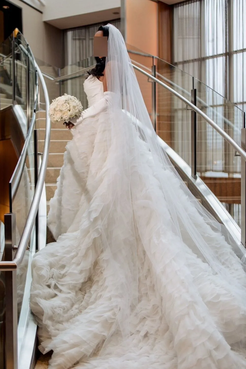 LE1288-ZP with Veil