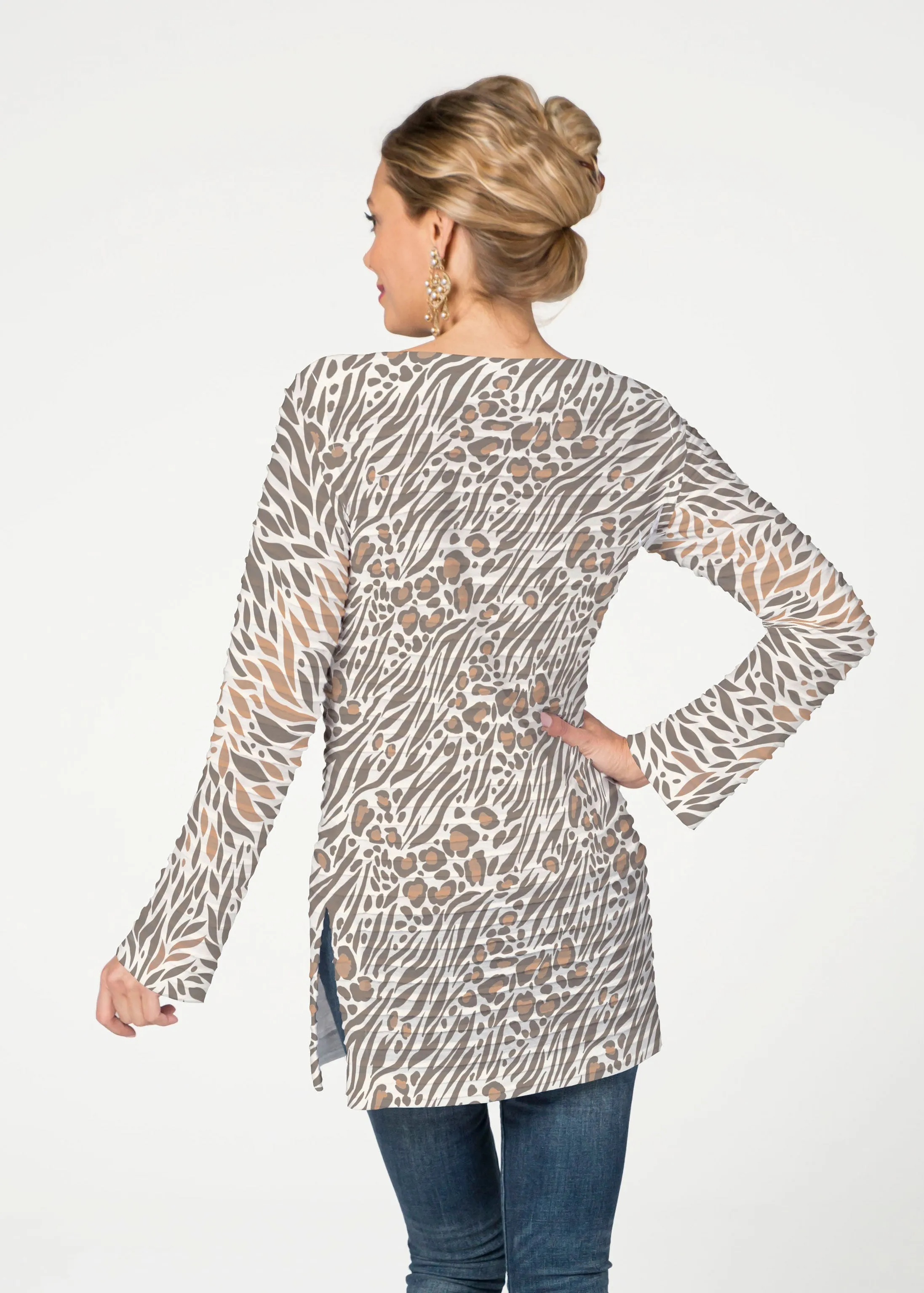 Leo Hotsy Totsy Brown (8122) ~ Banded Boatneck Tunic