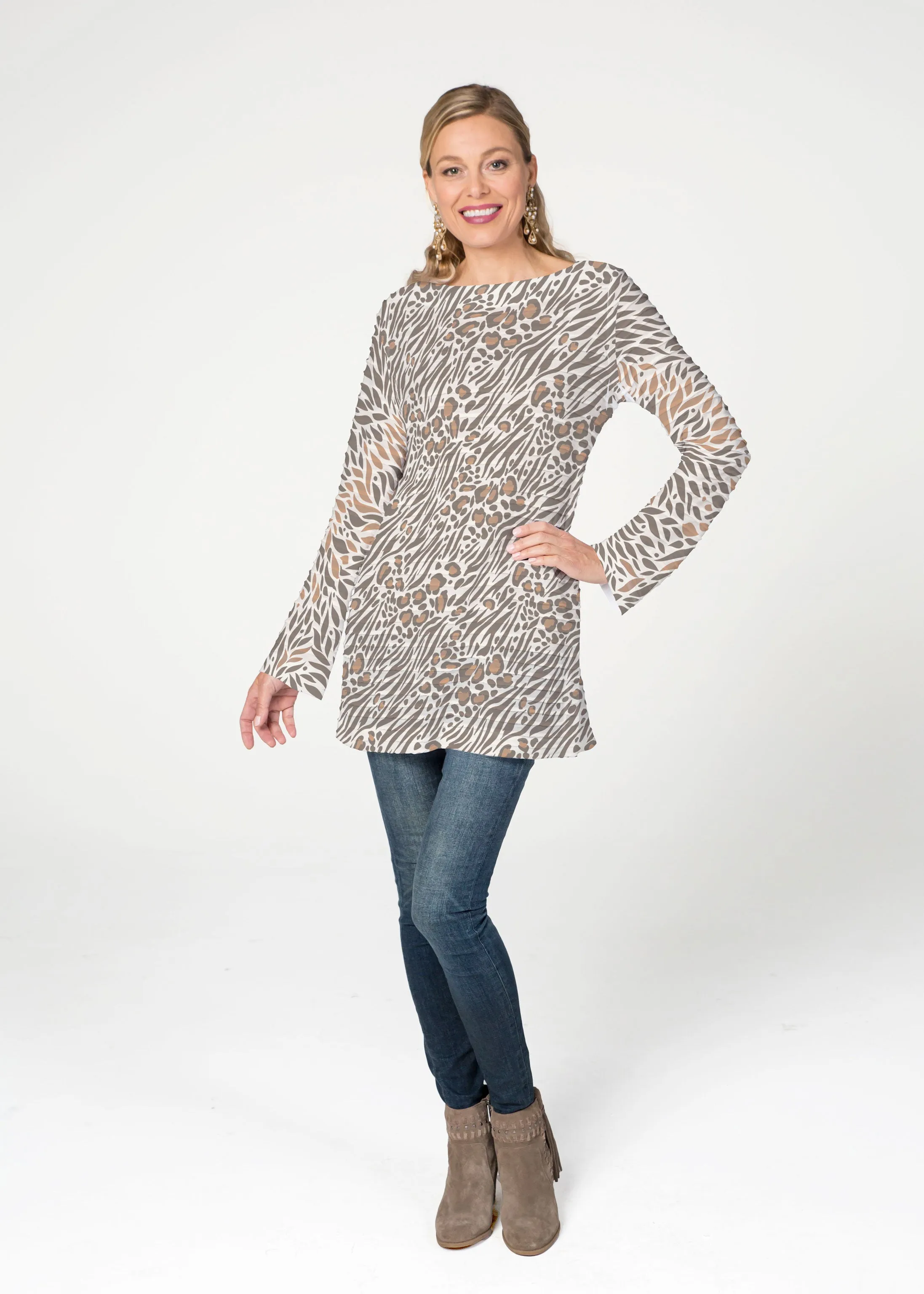 Leo Hotsy Totsy Brown (8122) ~ Banded Boatneck Tunic