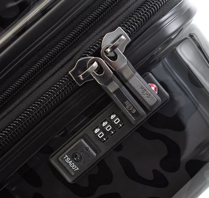 Leopard Fashion 21" Spinner Carry-On Luggage