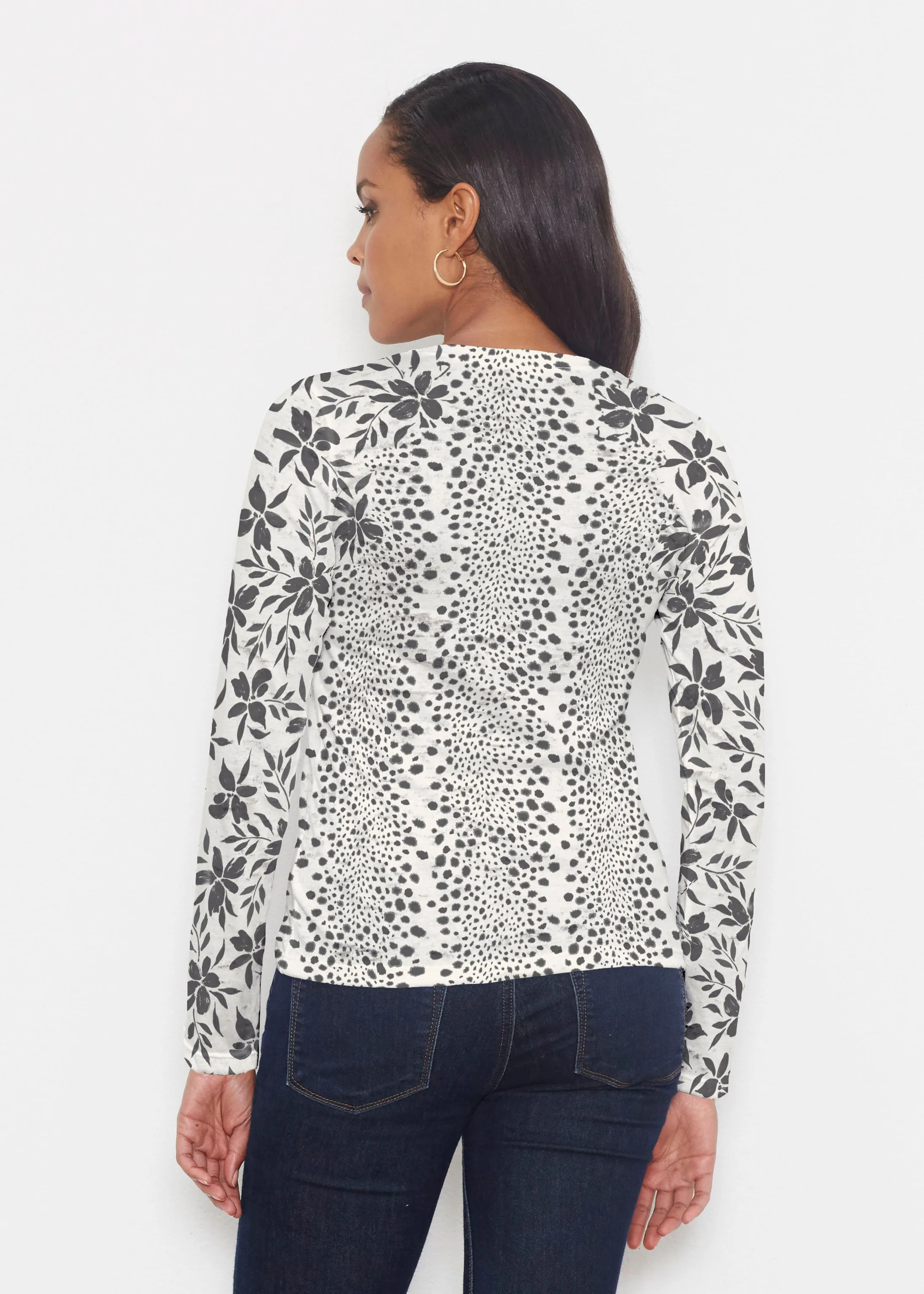 Leopard Rose (8018) ~ Signature Long Sleeve Crew Shirt