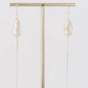 Leslie Curtis Pearl Earrings