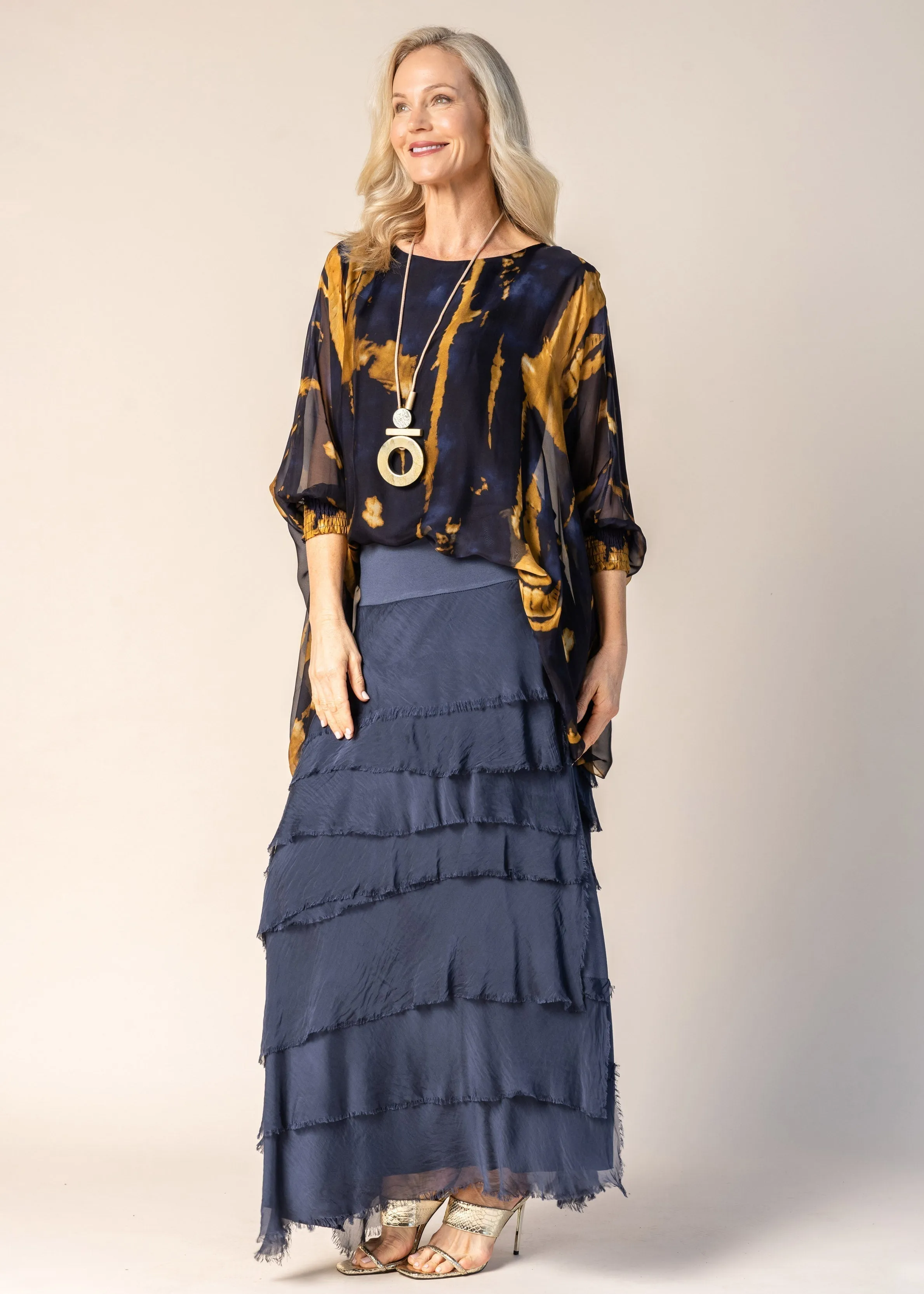 Loki Top in Navy