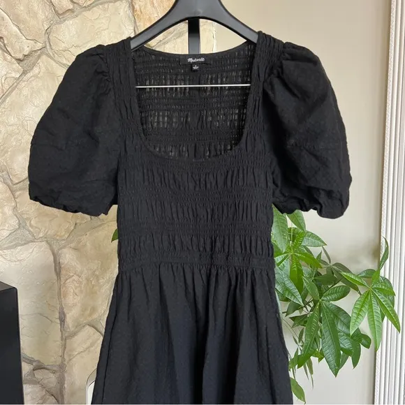 Madewell Lucie Puff-Sleeve Midi Dress
