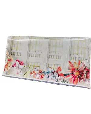 Marilyn Dreaming Of Paris Clutch In White