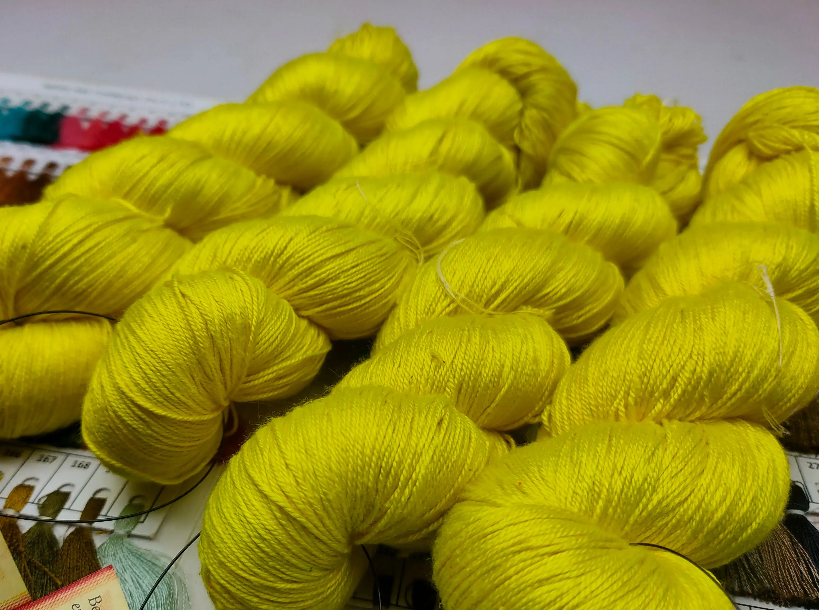 Mulberry Silk Yarn 600M in 100Gram Lemon Yellow