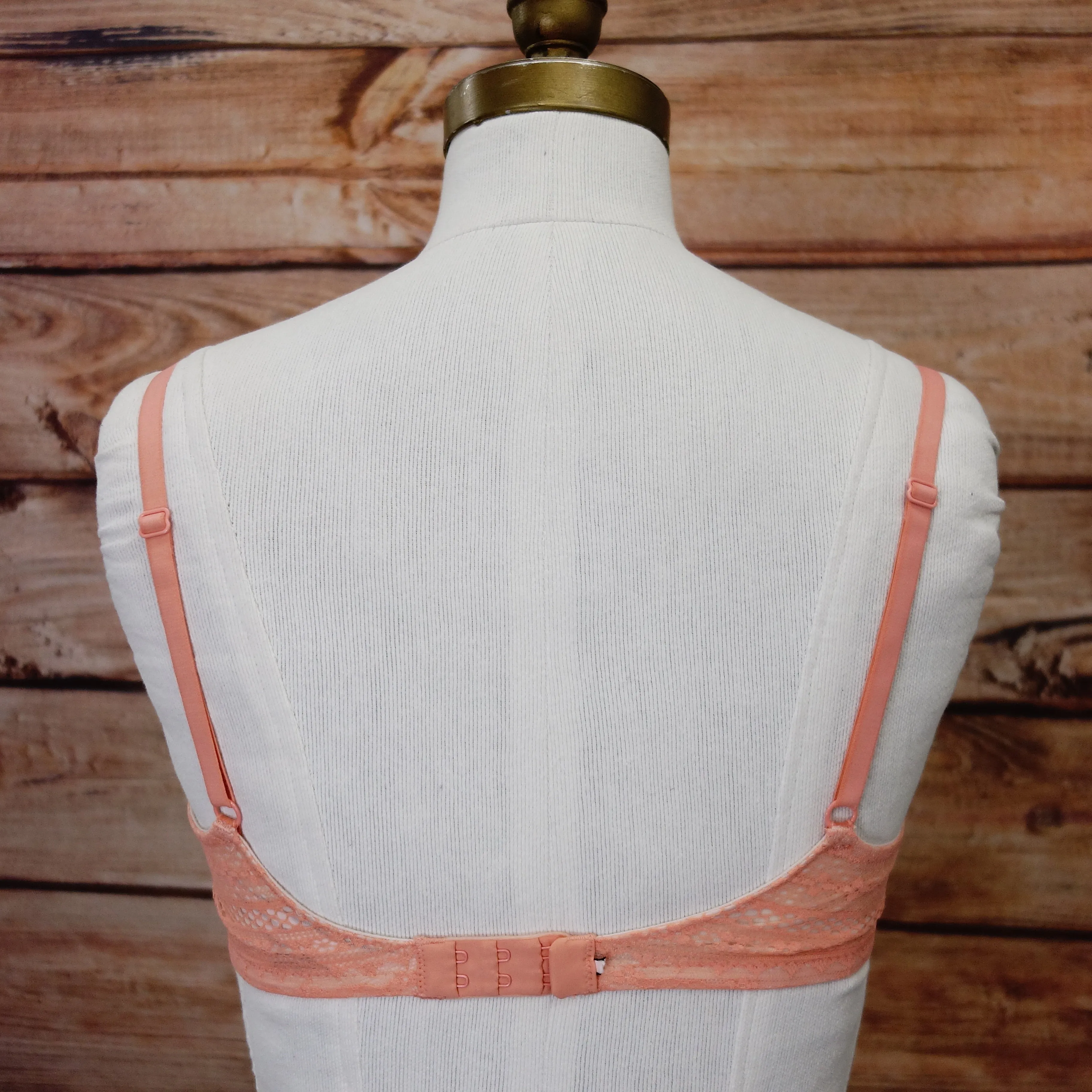 New Victoria Secret Sexy Lined Underwire Demi Bra Peachy Sz 32DD