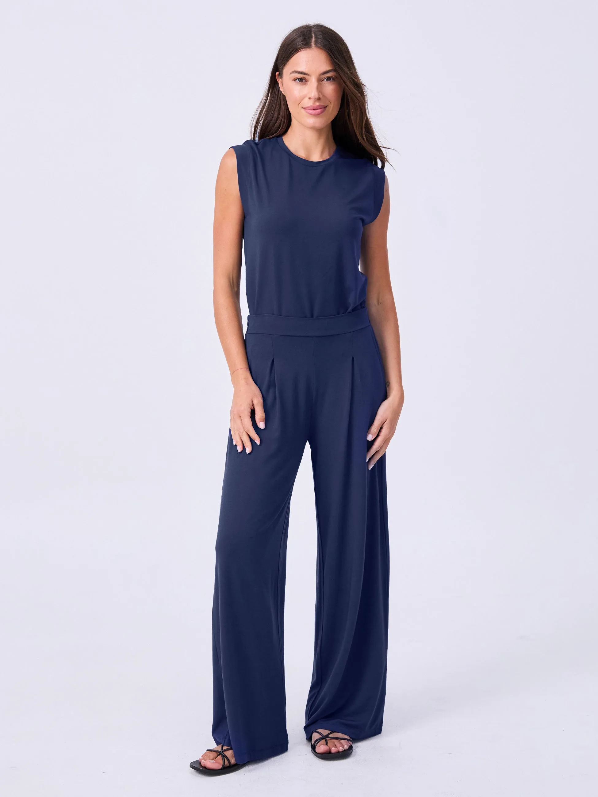 Pleat  Front Wide Leg Pants - Navy