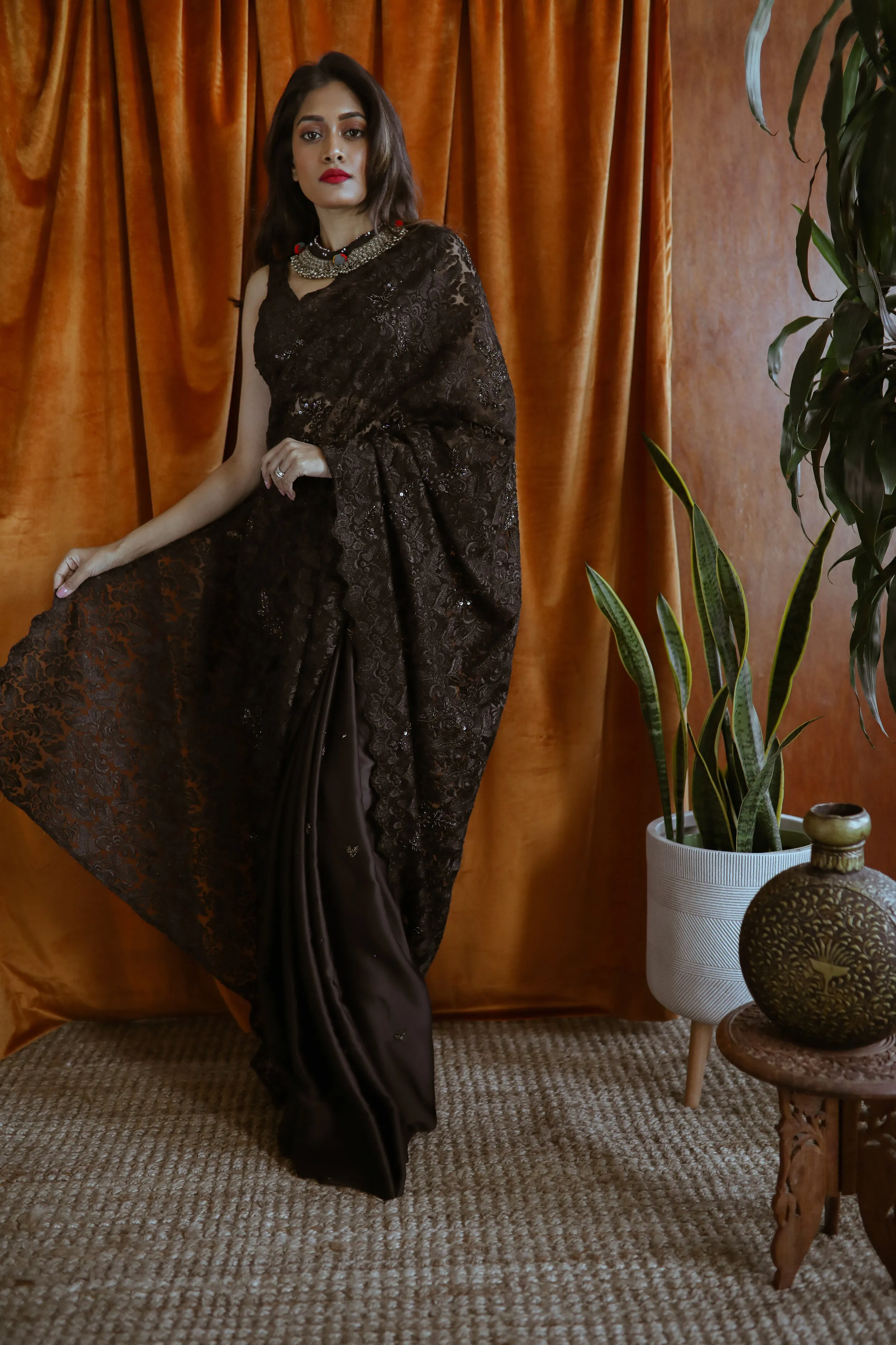 Rekha Sari