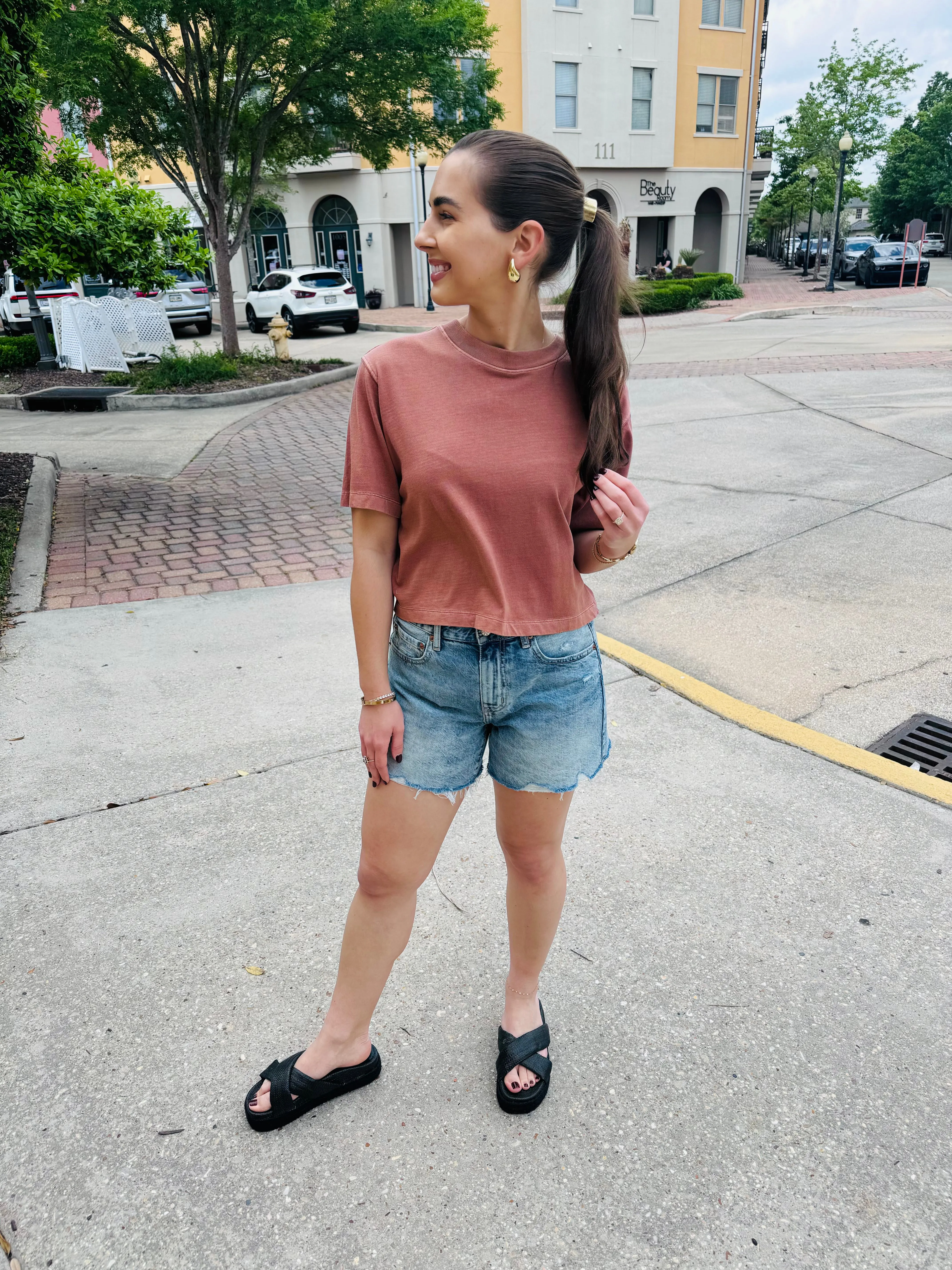 Relaxed Crop Short Sleeve Top