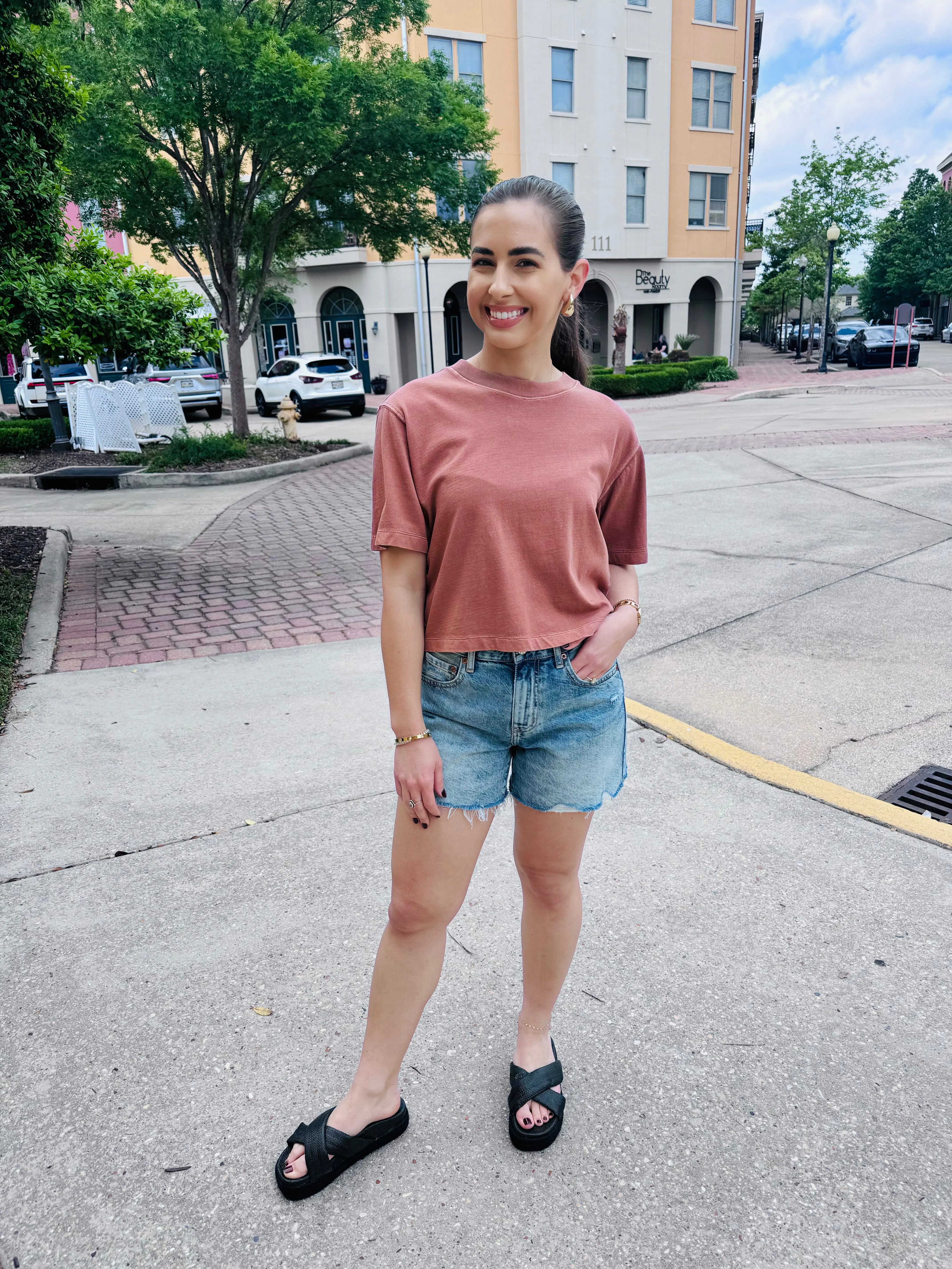 Relaxed Crop Short Sleeve Top