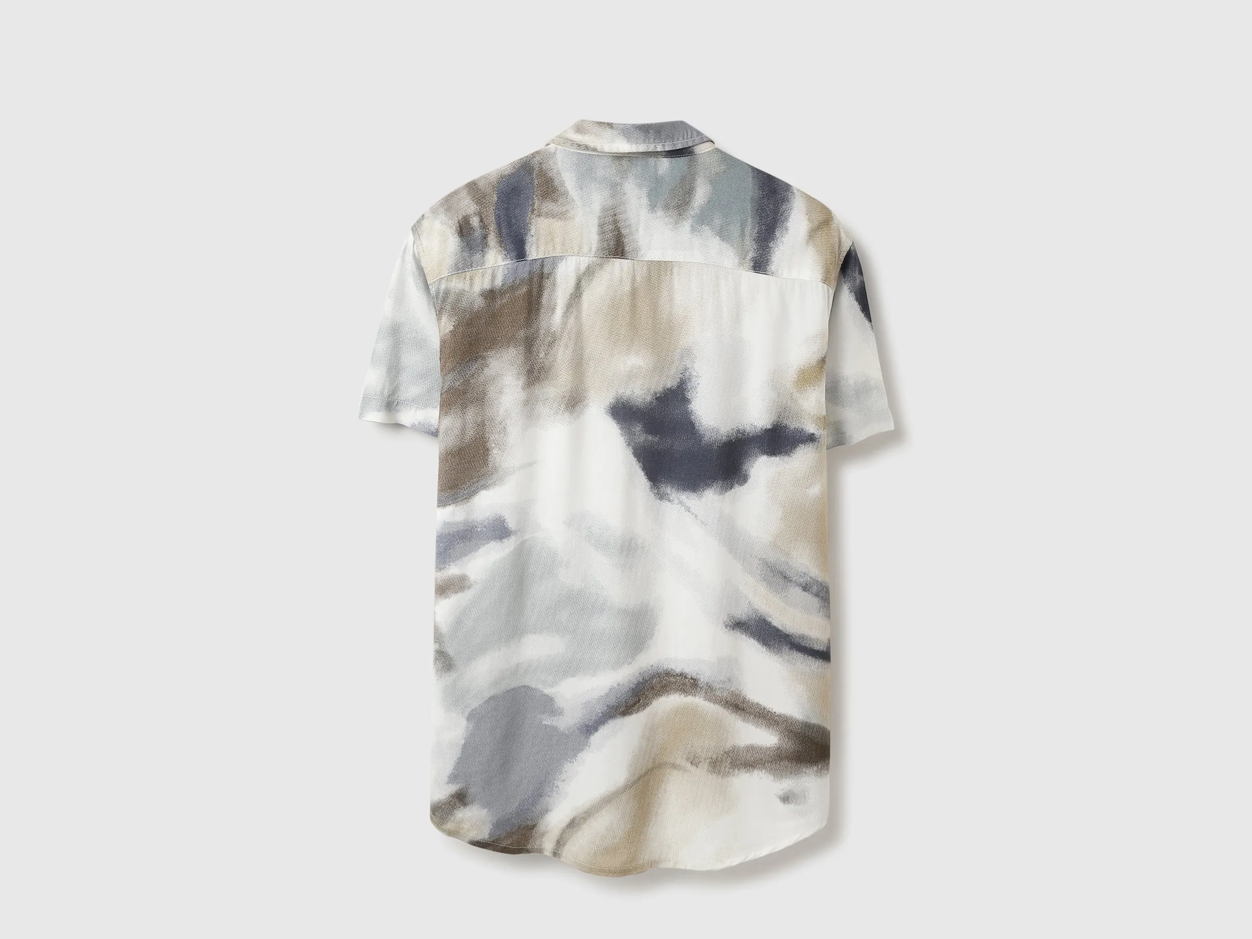 Relaxed Fit Spread Collar Abstract Shirt