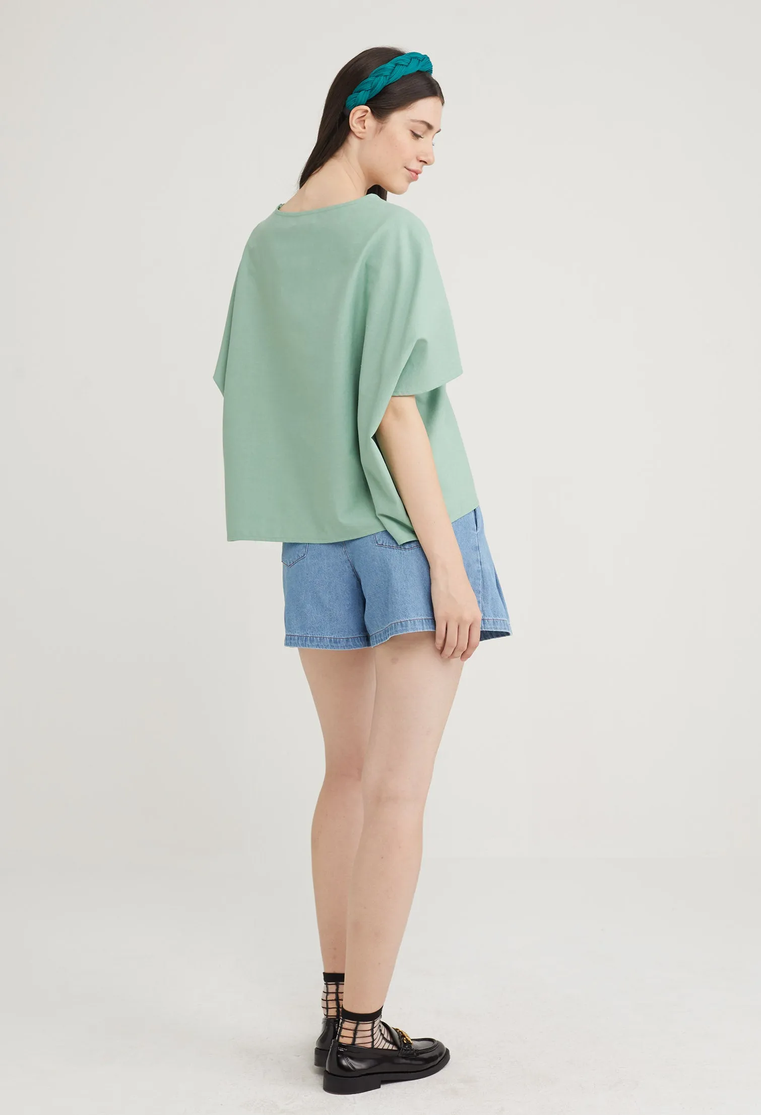 Round Neck Straight Cut Blouse