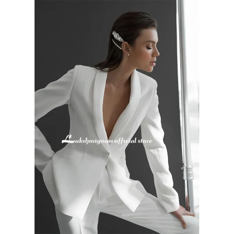 Roycebridal Newest Elegant Satin V-neck Wedding Dress