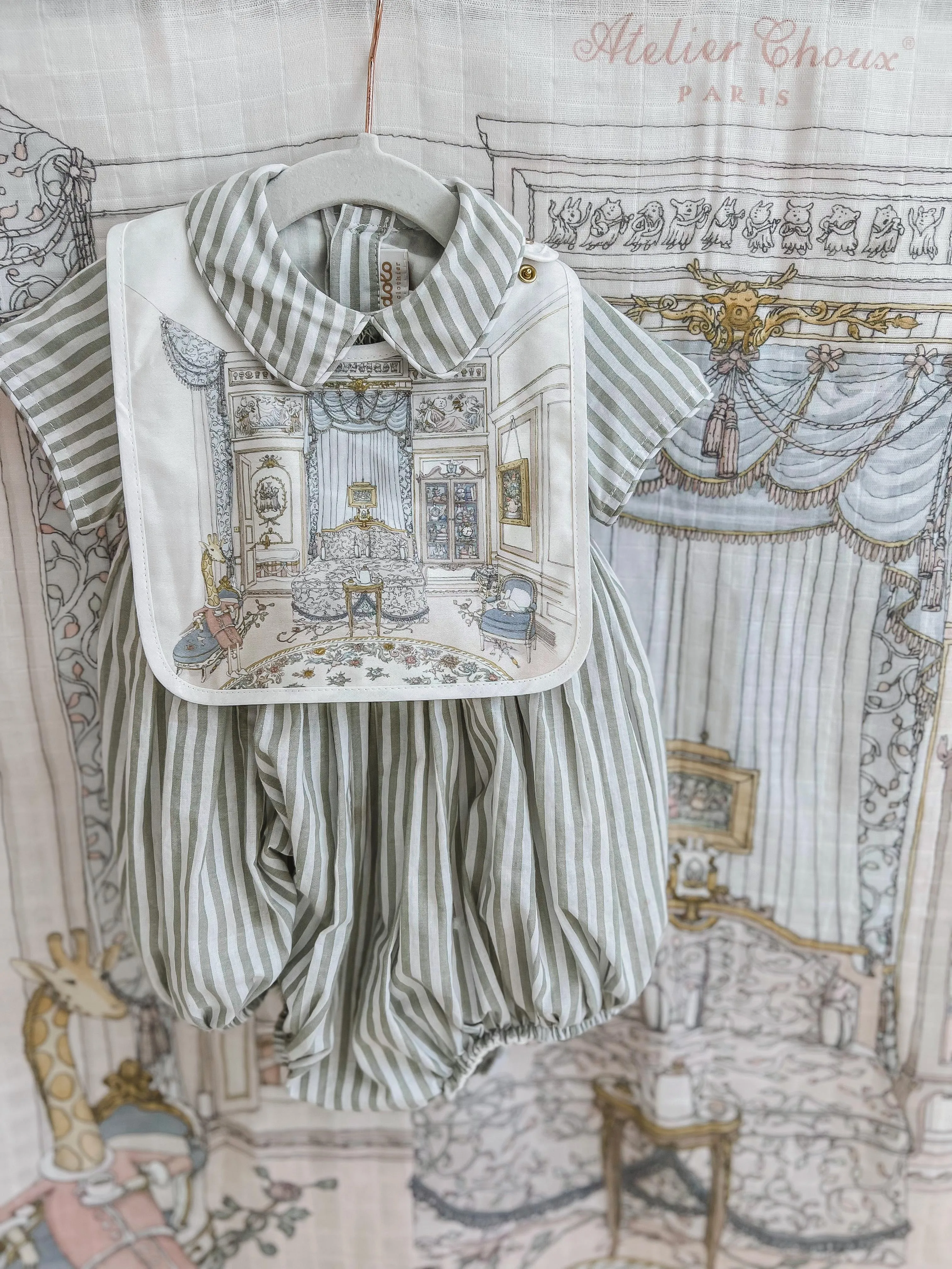 Satin bib - French Bedroom