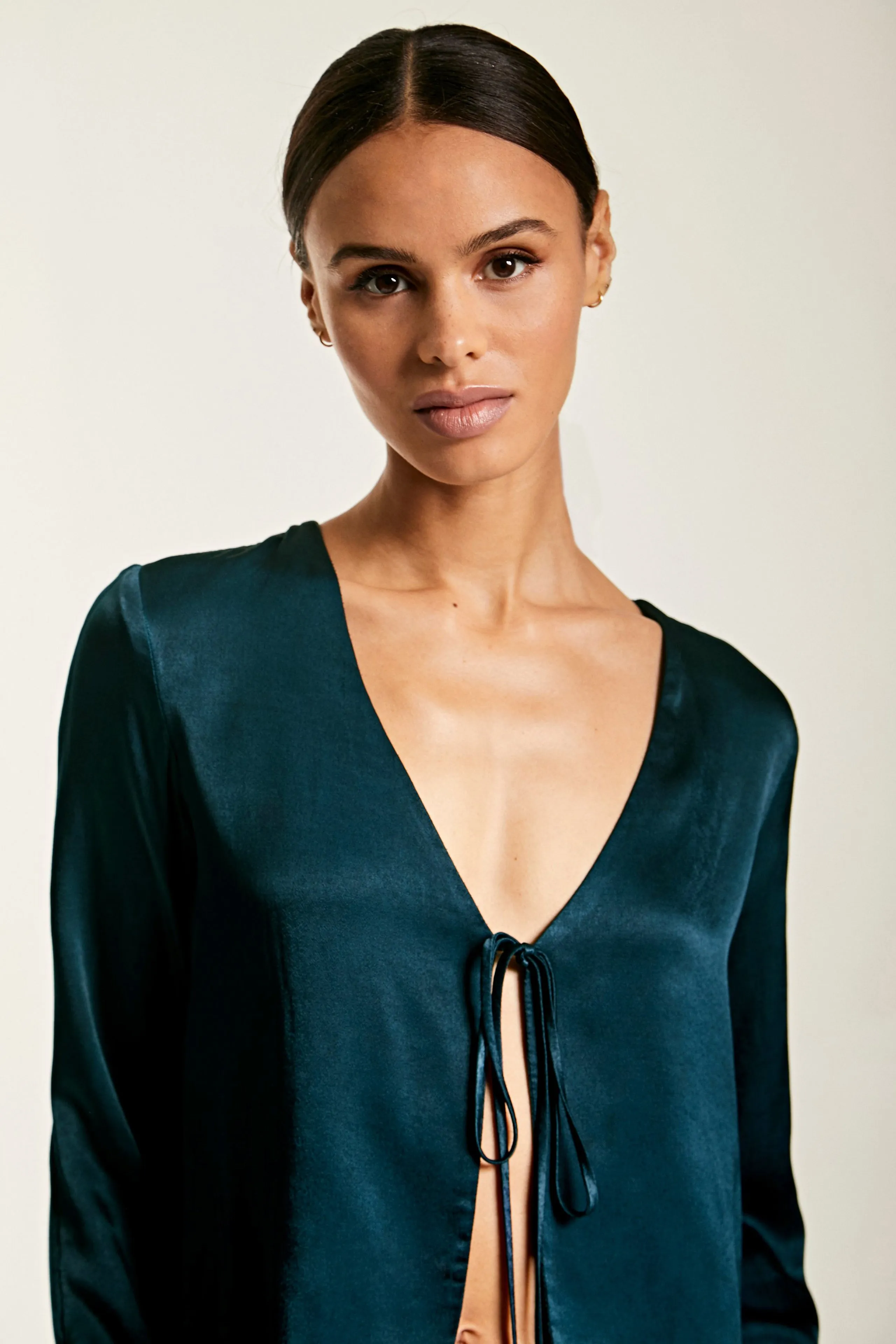 SATIN TIE FRONT TOP