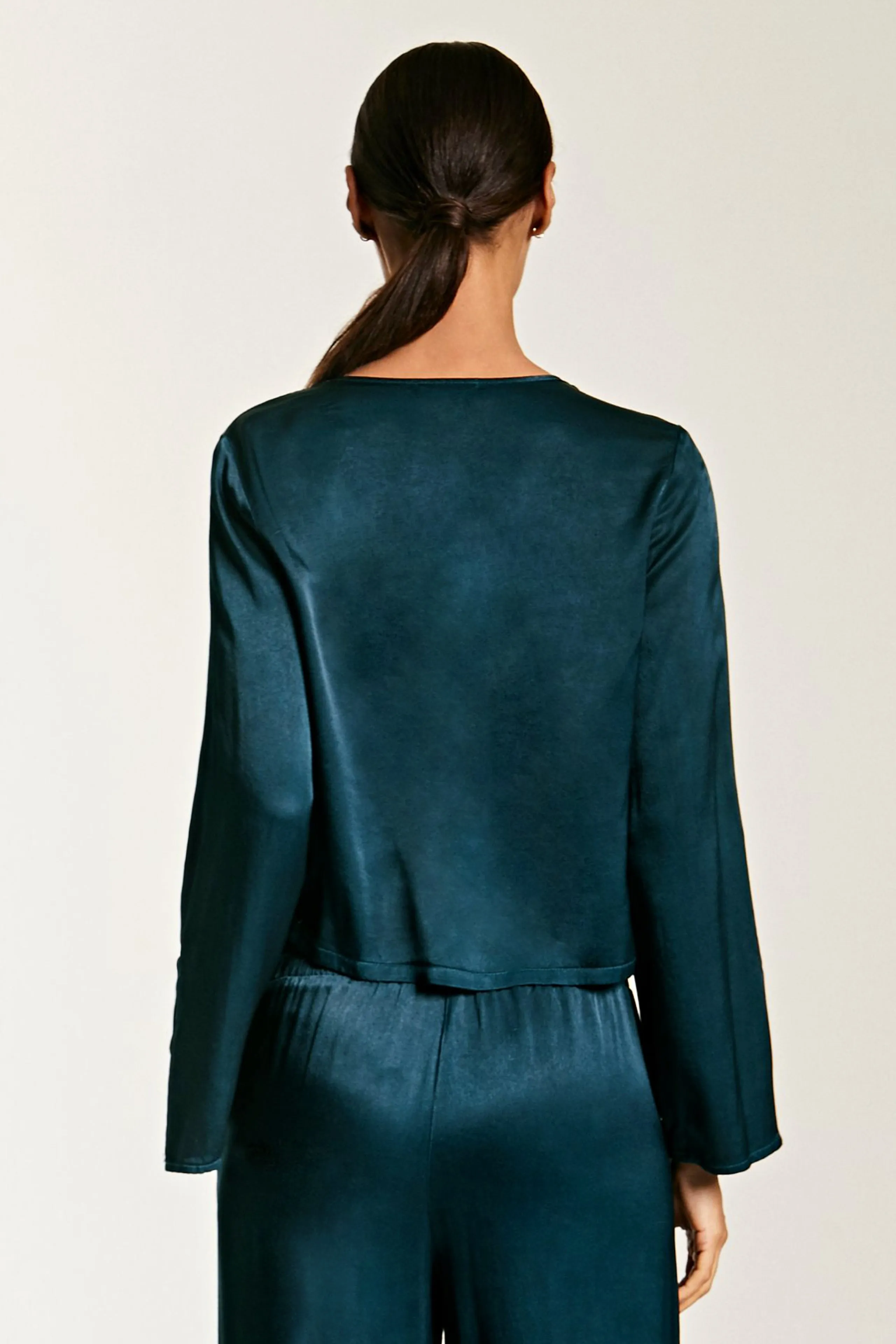 SATIN TIE FRONT TOP