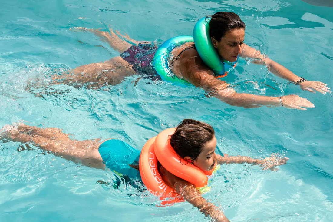 Swimming inflatable life vest for 19-30 kg - orange