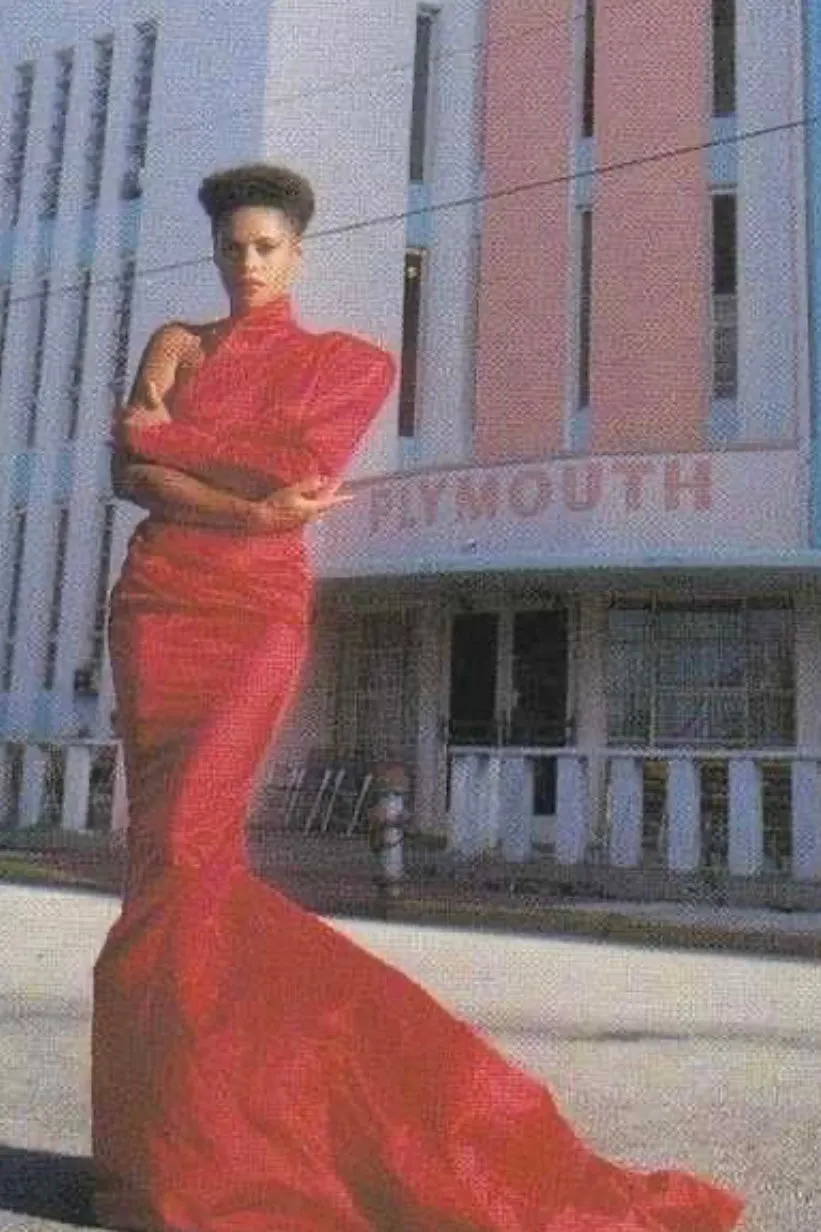 Thierry Mugler Fall 1986 Red Silk One Shoulder Gown