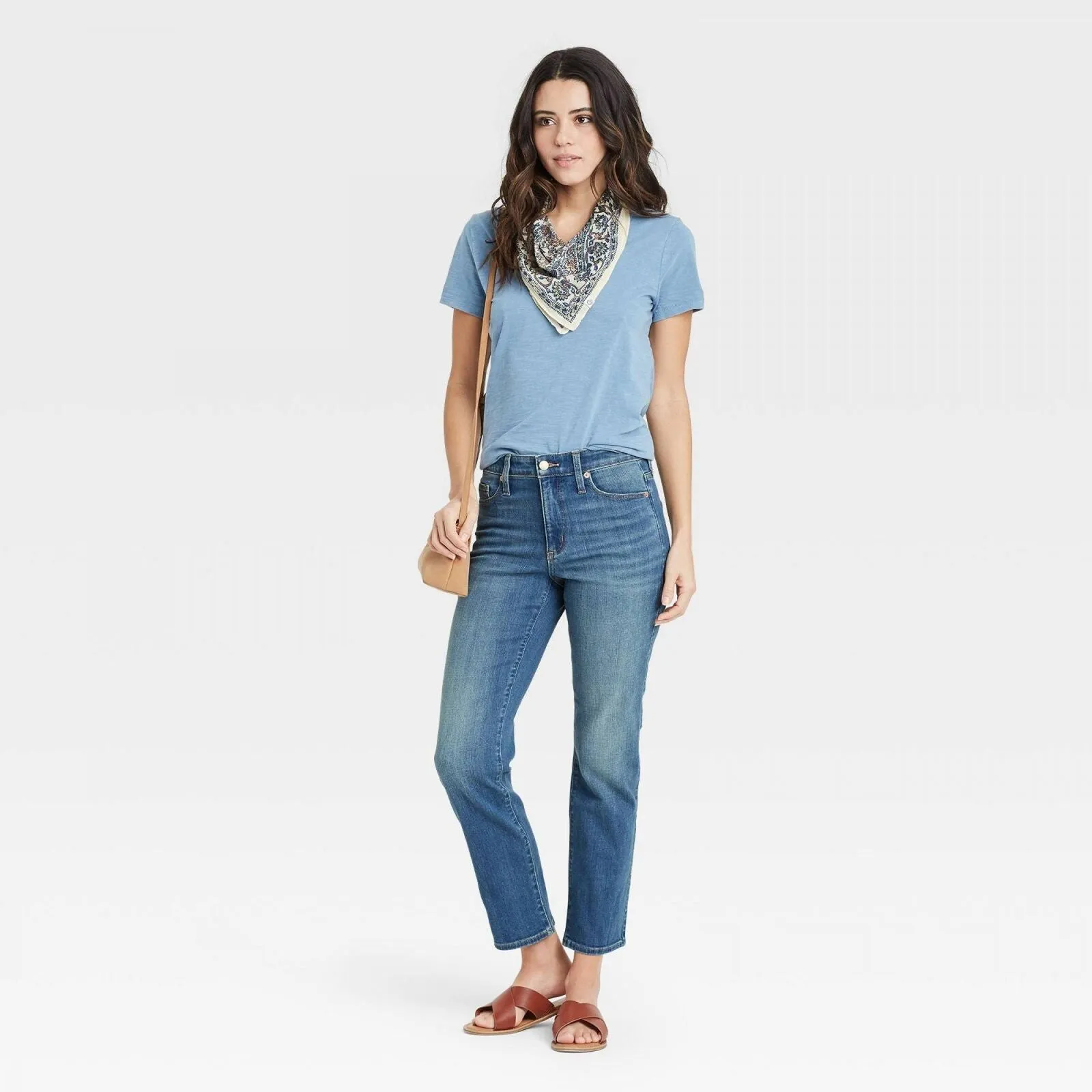 Universal Thread Women's High-Rise Slim Straight Fit Jeans Blue 4