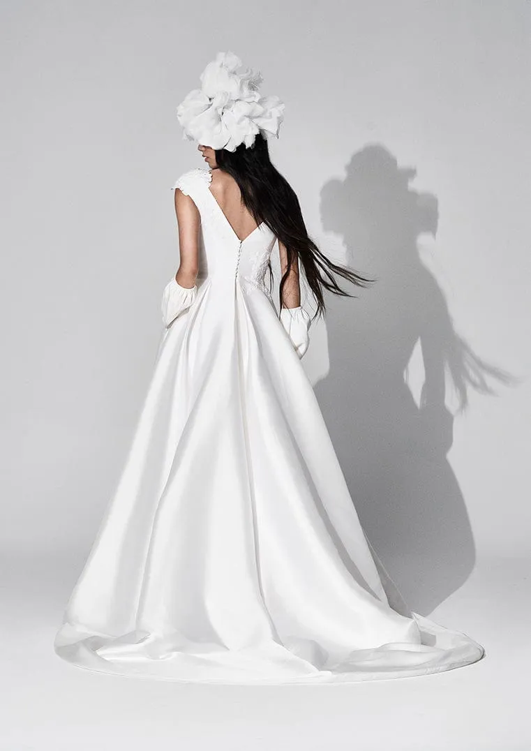 Vera Wang: Silvana