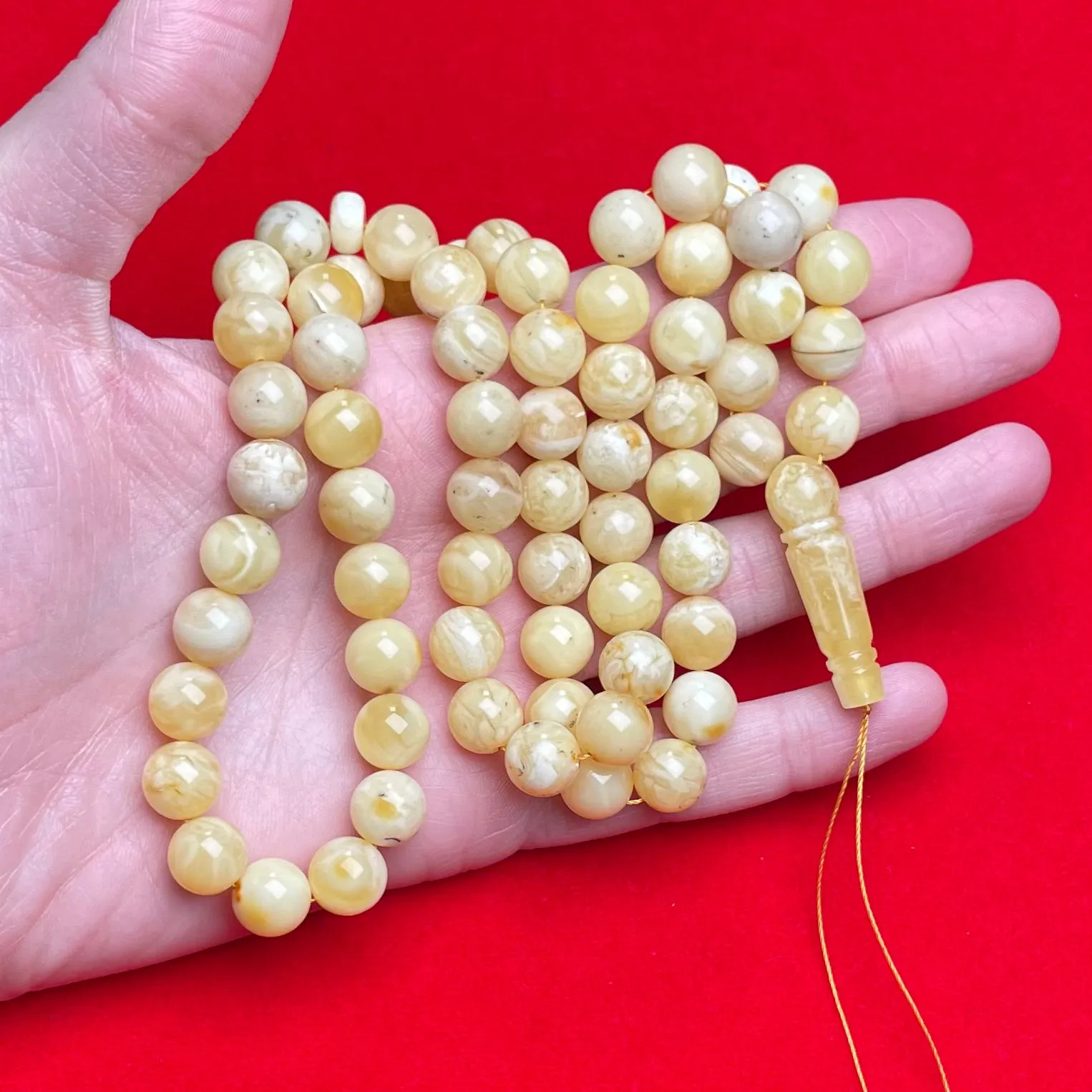 WHITE AMBER MISBAHA 10,6mm 45g