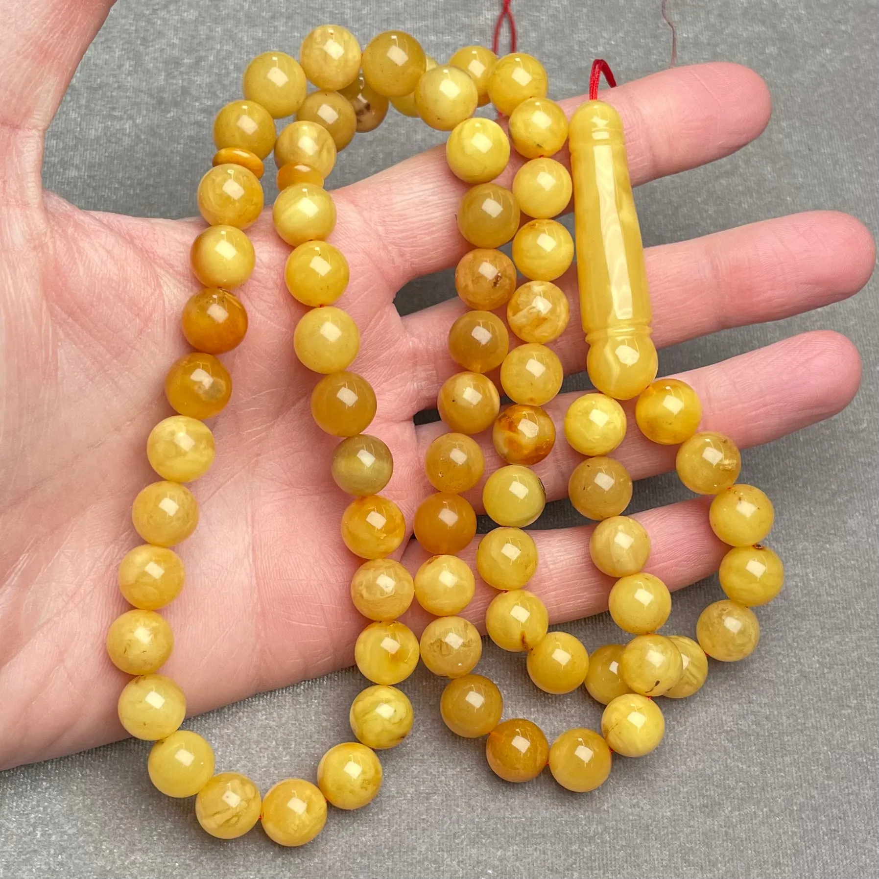 YELLOW AMBER MISBAHA 10,2mm 43,5g