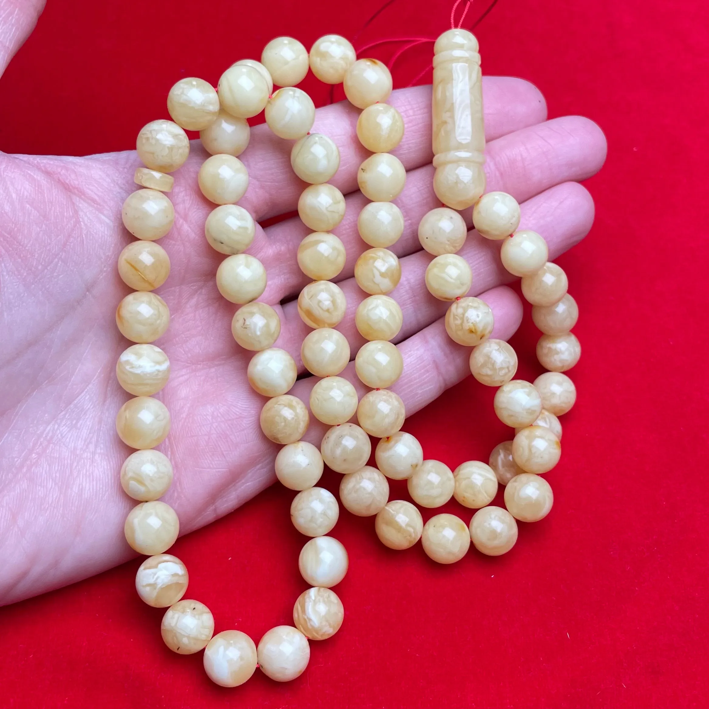 YELLOW/WHITE AMBER MISBAHA 10,2mm 42,1g
